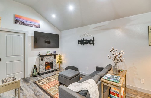 Lakeside Apartamento | Charming Lakeside Apartment: 2 Mi to Flathead Lake