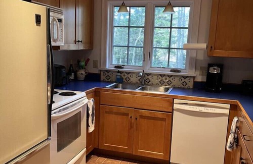 Bayville Casa | Topside by Sea Maine