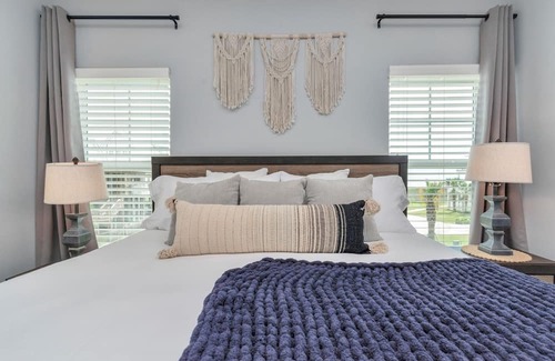 Pointe San Luis Casa | Beachfront:Spring Special-Beach View-Steps to Sand
