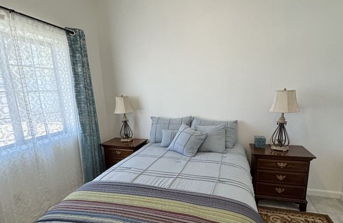Prince Tucson Condominio | Warm and cozy pad in the heart of Tucson