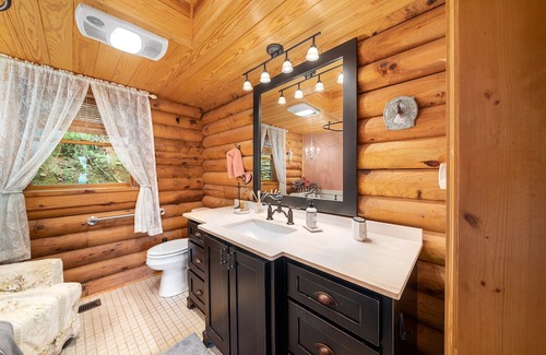 Stecoah Cabina | Mountain top cabin with amazing views.
