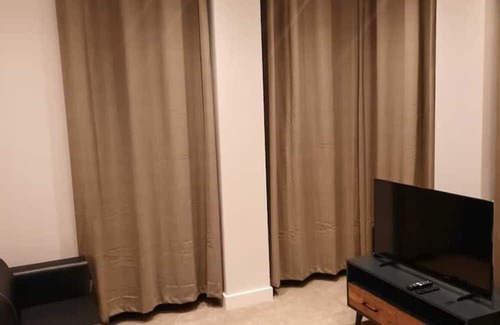 Woking Apartamento | 1 bedroom modern apartment in Woking with own parking.