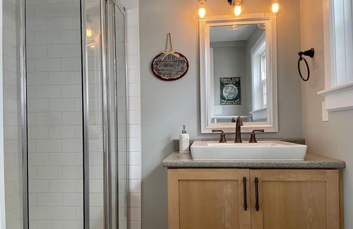 Frontenac Casa | Loughborough Lake Private Island