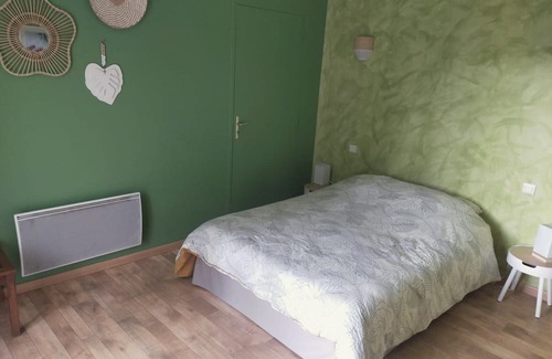 Lissac-et-Mouret Casa | Chambre et Espace de vie à la Campagne