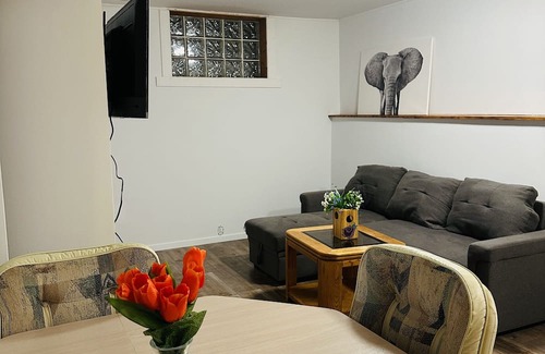 Cultus Lake Casa | 1 BHK Guest Suite in Cultus Lake