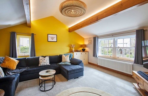 Holme Casa | Host & Stay | Lime Tree House