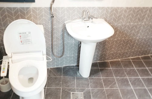 Chungju Casa | Bonggoal Pension