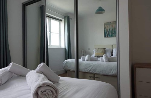 Colchester Apartamento | Guest Homes | Axial Apartment