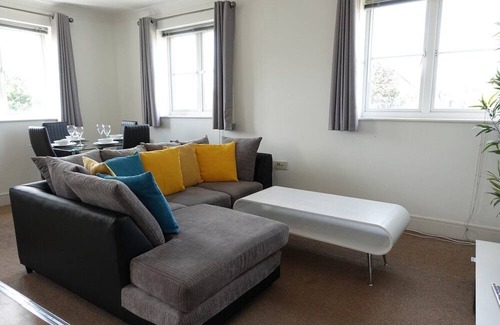 Colchester Apartamento | Guest Homes | Axial Apartment