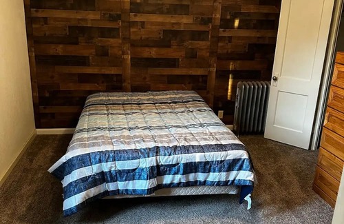 Dodge Apartamento | 2 bedrooms, 1 bathroom, full kitchen, full laundry, walk-in pantry
