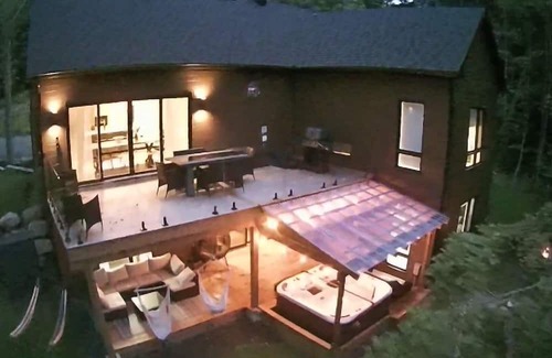Argenteuil Regional County Municipality Chalet De Esquí | 16 people, dome sauna, lake n river access, spa