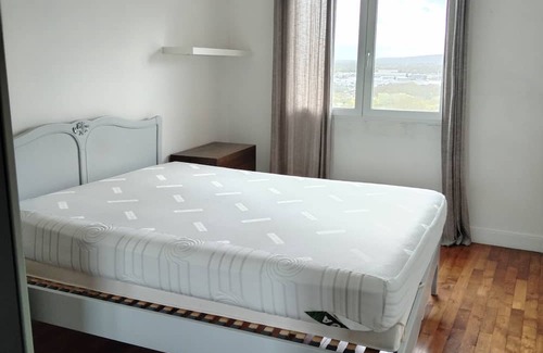 Meulan-en-Yvelines Condominio | A 8 Minutes à Pied de la Gare. Ligne Paris St Lazard 40 Minutes. Non Fumeur