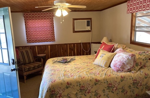Mountain View Cabaña | Mountain Top Bungalow