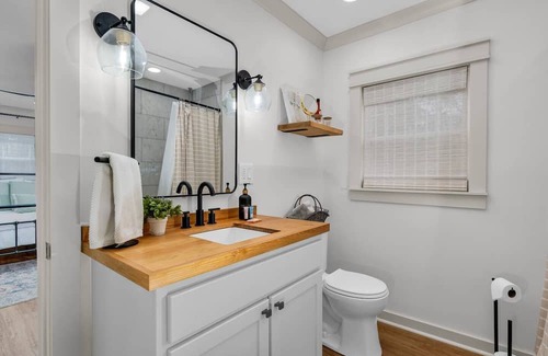 Columbus Casa | West Lowndes Country Cottage