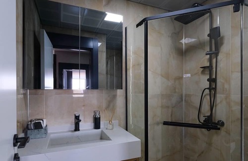 Lara Apartamento | Rüzgar Luxury: Pool - Meerblick