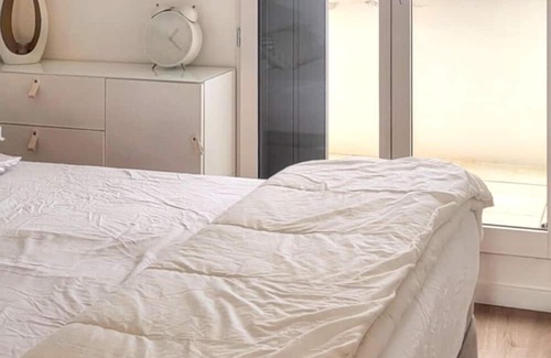 Cormeilles-en-Parisis Apartamento | Homerez - Peaceful retreat in Cormeilles-en-Parisis