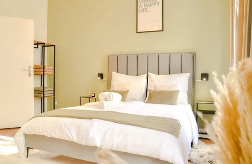 Ostviertel Apartamento | Milpau: Studio Nespresso Netflix Terrasse