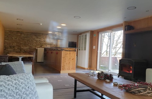 The Ardennes Cabaña | Luxury holiday home in the midst of nature. Beautiful sights, jacuzzi, playroom