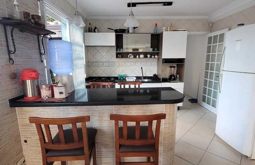 Ingleses Norte Chalet De Esquí | Chalé de Praia Charmoso e Aconchegante com Piscina