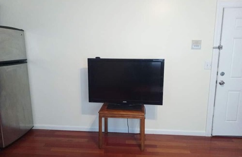 Niskayuna Apartamento | comfy cozy roomy with free parking
