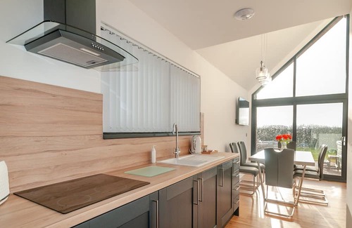 Guisborough Cabina | 2 bedroom accommodation in Guisborough