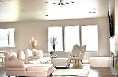 Tri-Cities Casa | Boho Meets European Comfort.