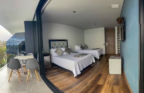 El Penol Hotel | Murat House
