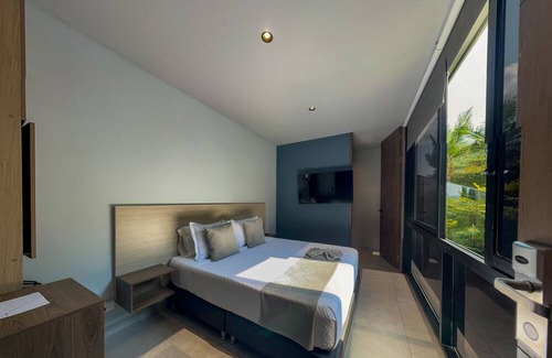 El Penol Hotel | Murat House