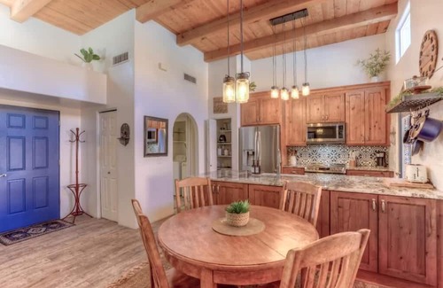 Civano Casa | Renewal Retreat in quaint neighborhood where comfort, style & recreation meet.