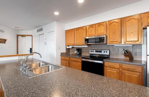 Nellysford Condominio | Cliffs 21 with Wintergreen Advantage