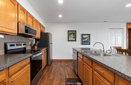Nellysford Condominio | Cliffs 21 with Wintergreen Advantage