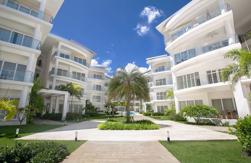 Bavaro Apartamento | Destination Jelly Playa Coral Condo