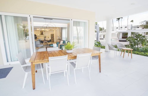 Bavaro Apartamento | Destination Jelly Playa Coral Condo