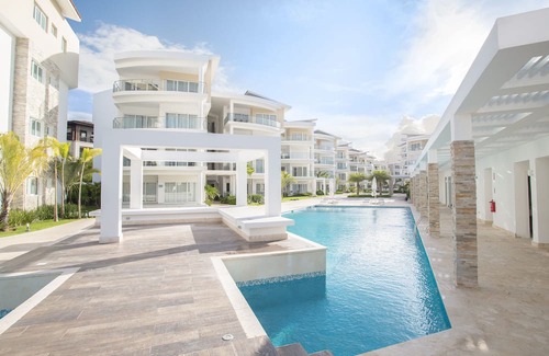 Bavaro Apartamento | Destination Jelly Playa Coral Condo