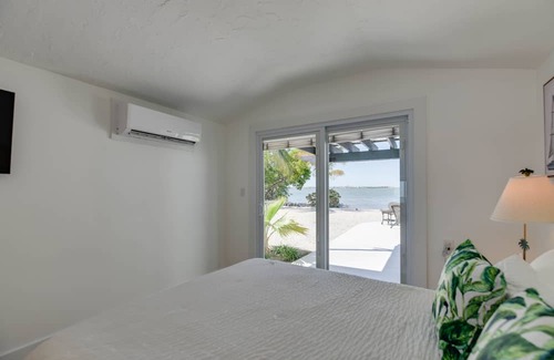 Coupon Bight Aquatic Preserve Casa | Open Water with Private Beach!!