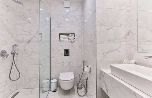 Golubovina Hotel | Hotel Crown