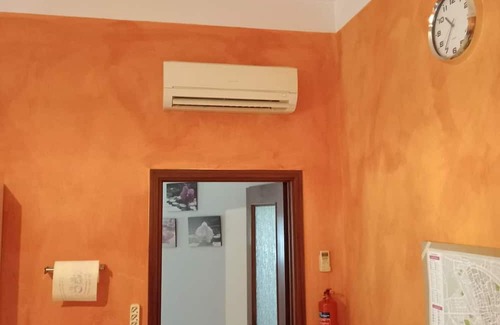 Cremona Apartamento | Vrbo Property