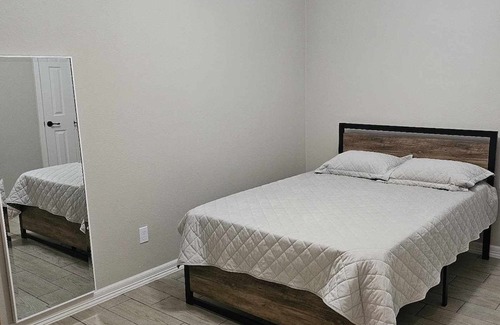 San Juan Casa | 3 bdr 2 bath open concept home.
