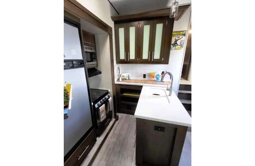 Harris Casa | Chill RV Camper