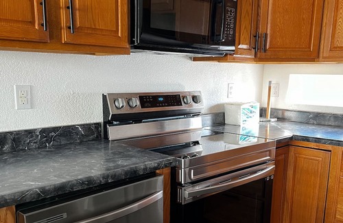 Green Valley Ranch Casa | Newly Renovated House near DIA