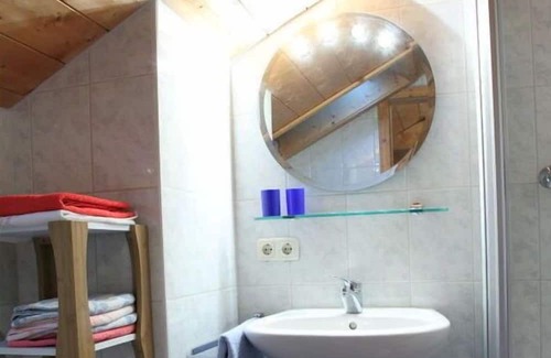 Lenggries Apartamento | Holiday apartment Sanktjohanser