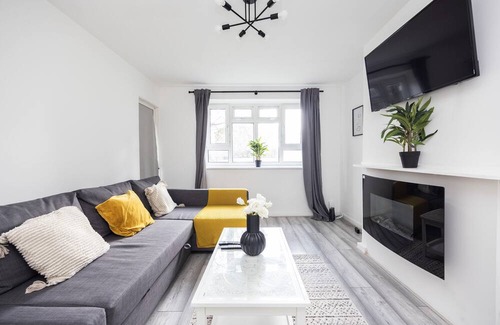 Newham Apartamento | Abbess Close