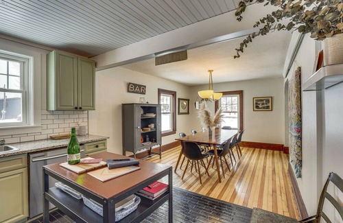 Livingston Manor Casa | Serene Livingston Manor Retreat w/ Private Hot Tub