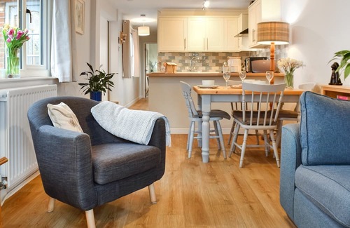 Crewe Cabaña | 2 bedroom accommodation in Audlem, Cheshire
