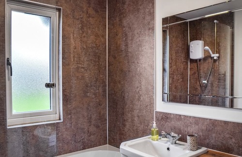Crewe Cabaña | 2 bedroom accommodation in Audlem, Cheshire