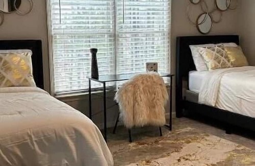 Cliftondale Casa | CharmNest Retreat