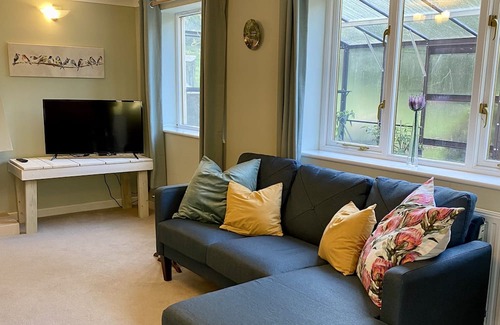 Pontesbury Casa | Spacious countryside retreat at Inglenook Annexe