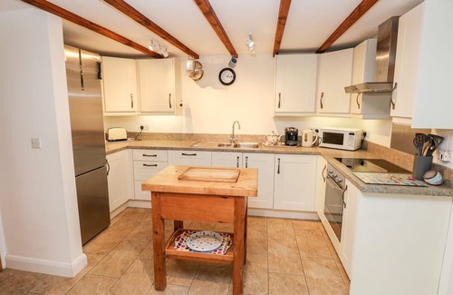 Aberporth Casa | GAZETTE, pet friendly, luxury holiday cottage in Aberporth