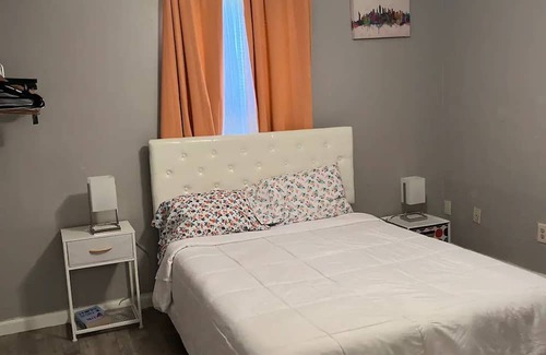 Griffin Heights Apartamento | Exciting 2 B/1 b near FSU /FAMU.