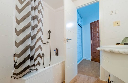 Mezquitilla Apartamento | Cubo's Estudio Pepa Luna Algarrobo Beach / air conditioning / community pool / close to beach